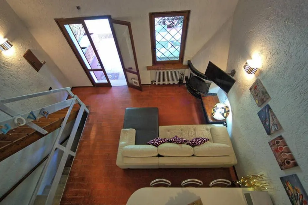 Ferienwohnung Settimo Cielo House Ponti sul Mincio Apartment